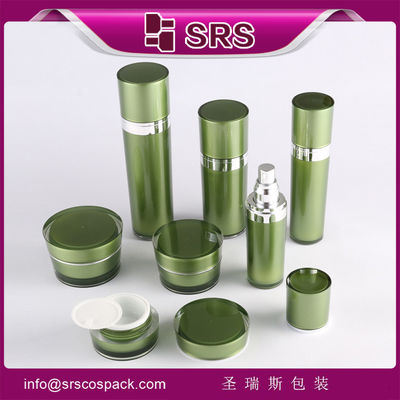 acheter SRS Chine ensemble d'emballages cosmétiques en gros boîtier de crème vide en plastique et bouteille acrylique online manufacture