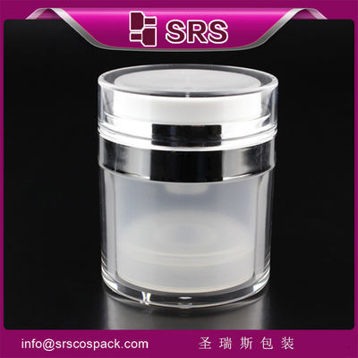 acheter A100 Bouteille de 15 ml 30 ml 50 ml pompe blanche sans air pour la crème de soin de la peau online manufacture
