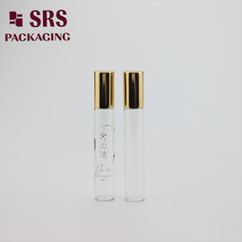 8 ml de rouleau transparent sur bouteille de verre d' huile de parfum vide