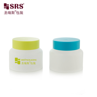 Crème pour le visage SRST Bouteille en plastique recyclée avec échantillons gratuits