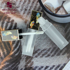 2 ml de beaux modèles de tubes à lèvres vides cosmétiques glacés carrés