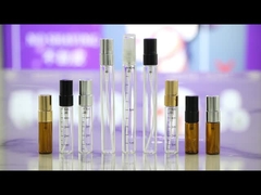 Combien pratique est la bouteille de spray mini pour le parfum